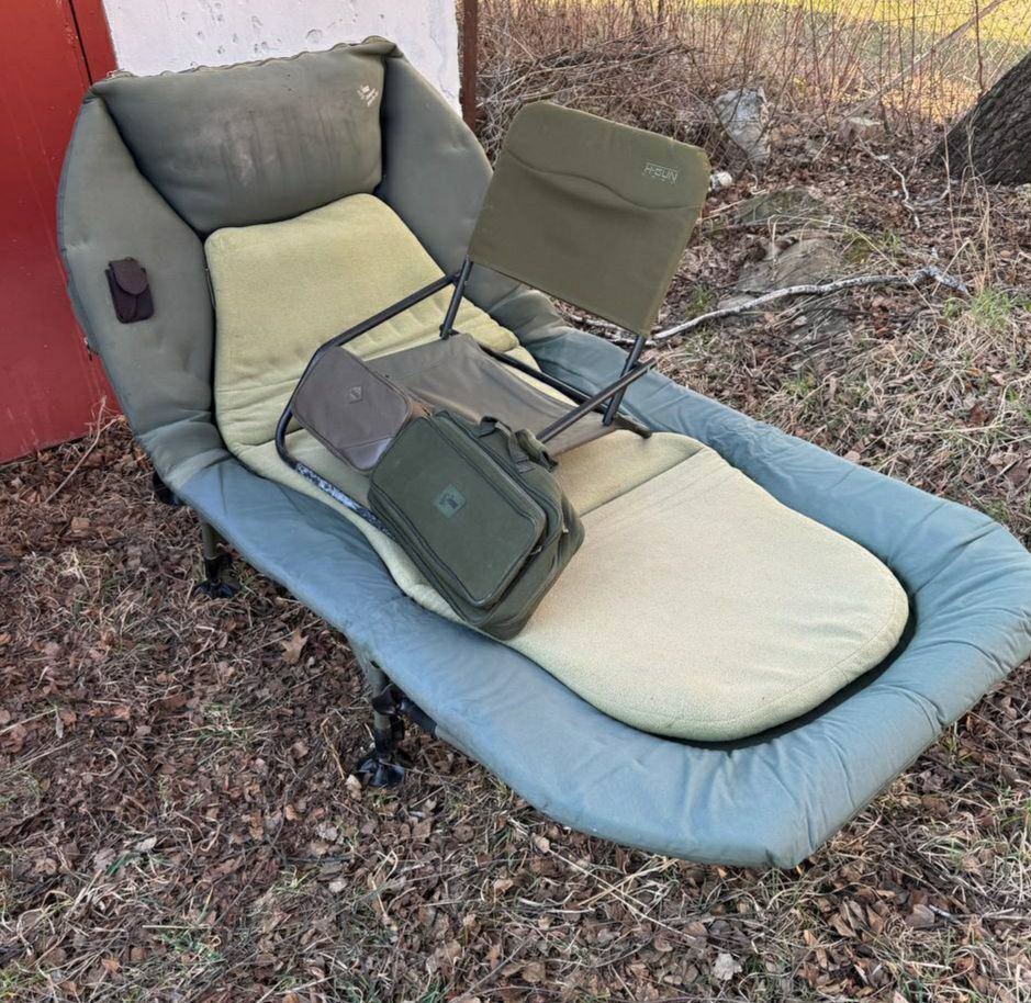 Nash Indulgence: крісла, розкладушка, кейси, Зображення 3