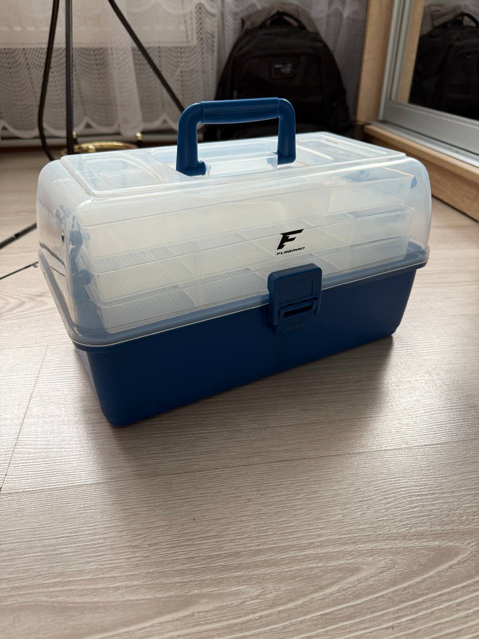 Ящик флагман, Зображення 1