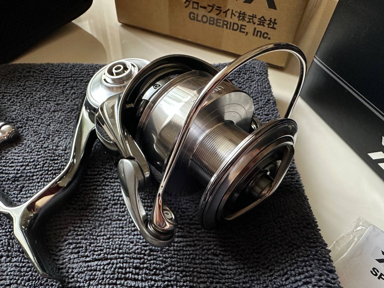 Котушка Daiwa 22 Exist (G) LT5000D-C Нова, Зображення 3