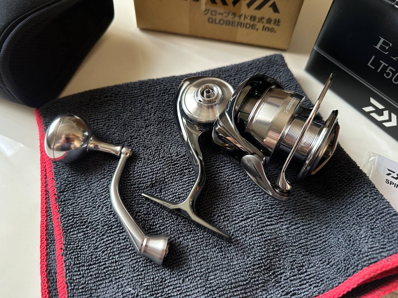Котушка Daiwa 22 Exist (G) LT5000D-C Нова, Зображення 2