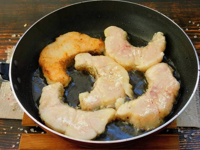 Den Fisch braten