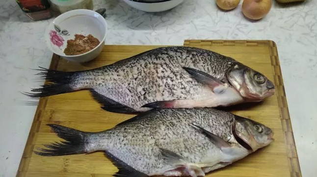 Seasoning the Fish