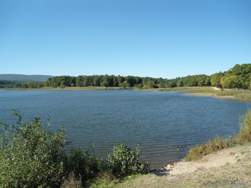 Озеро Доброгостівське