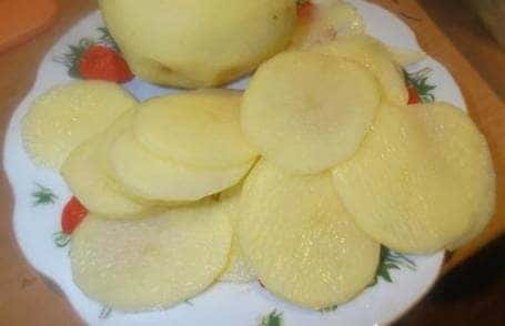 Режем картофель