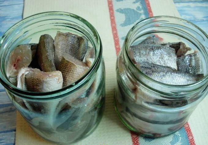 Наповнюємо банки