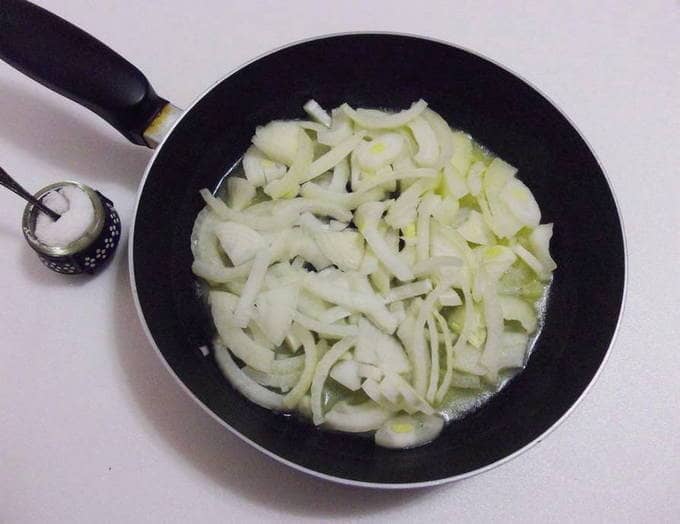 Cooking the onion