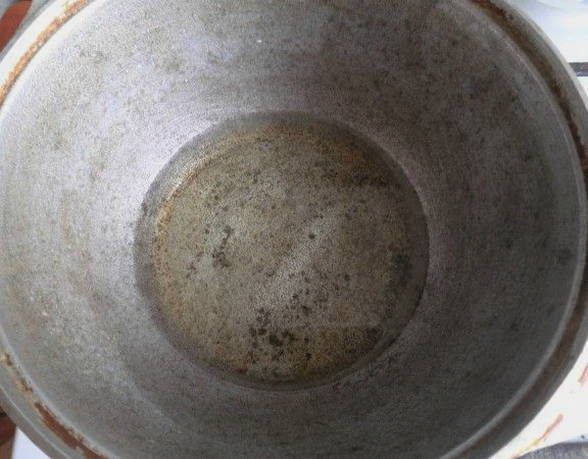 Pour in the oil