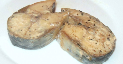 Makrele mit Zitrone aus der Pfanne